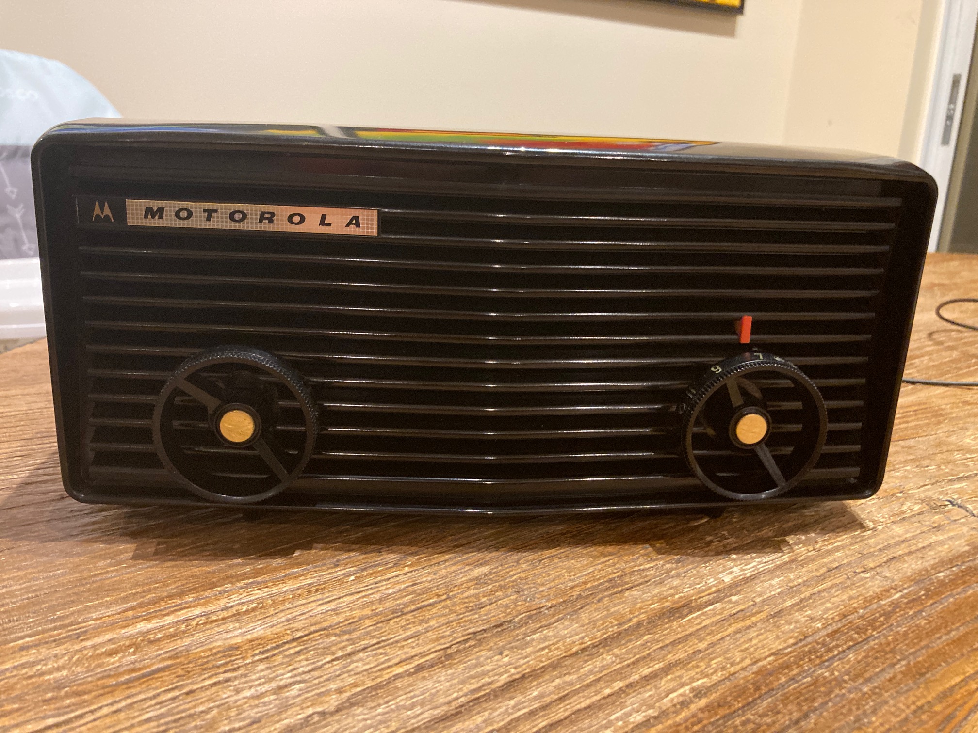 1957 Motorola 57R Black